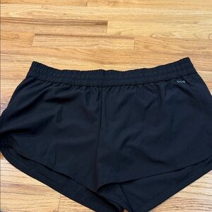 DSG Mid Rise Stride Run Short